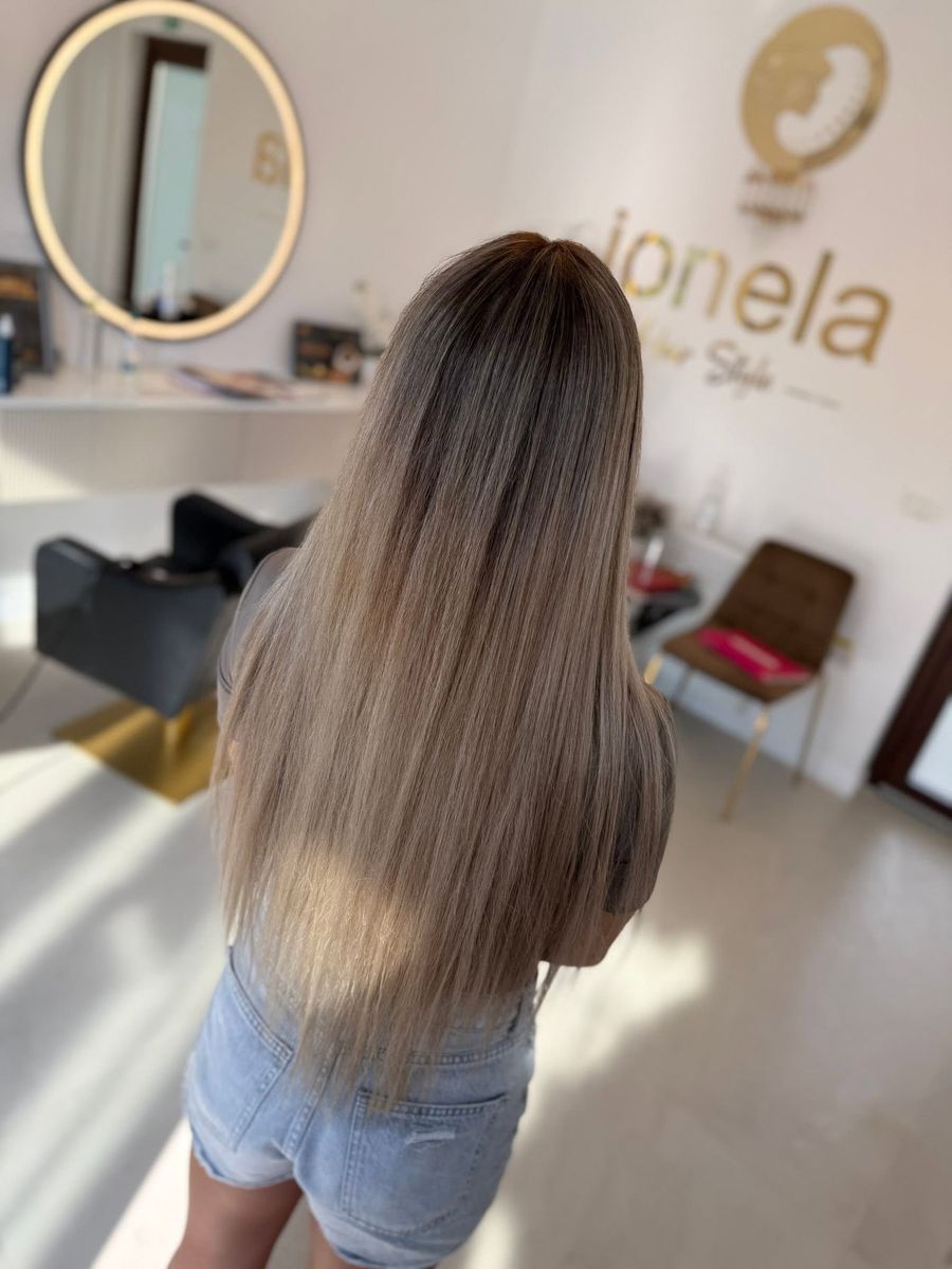 Blond, coafat